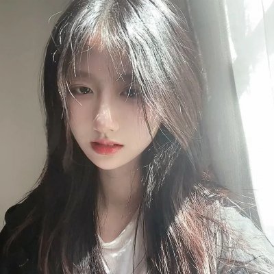 精灵女孩小卓玛